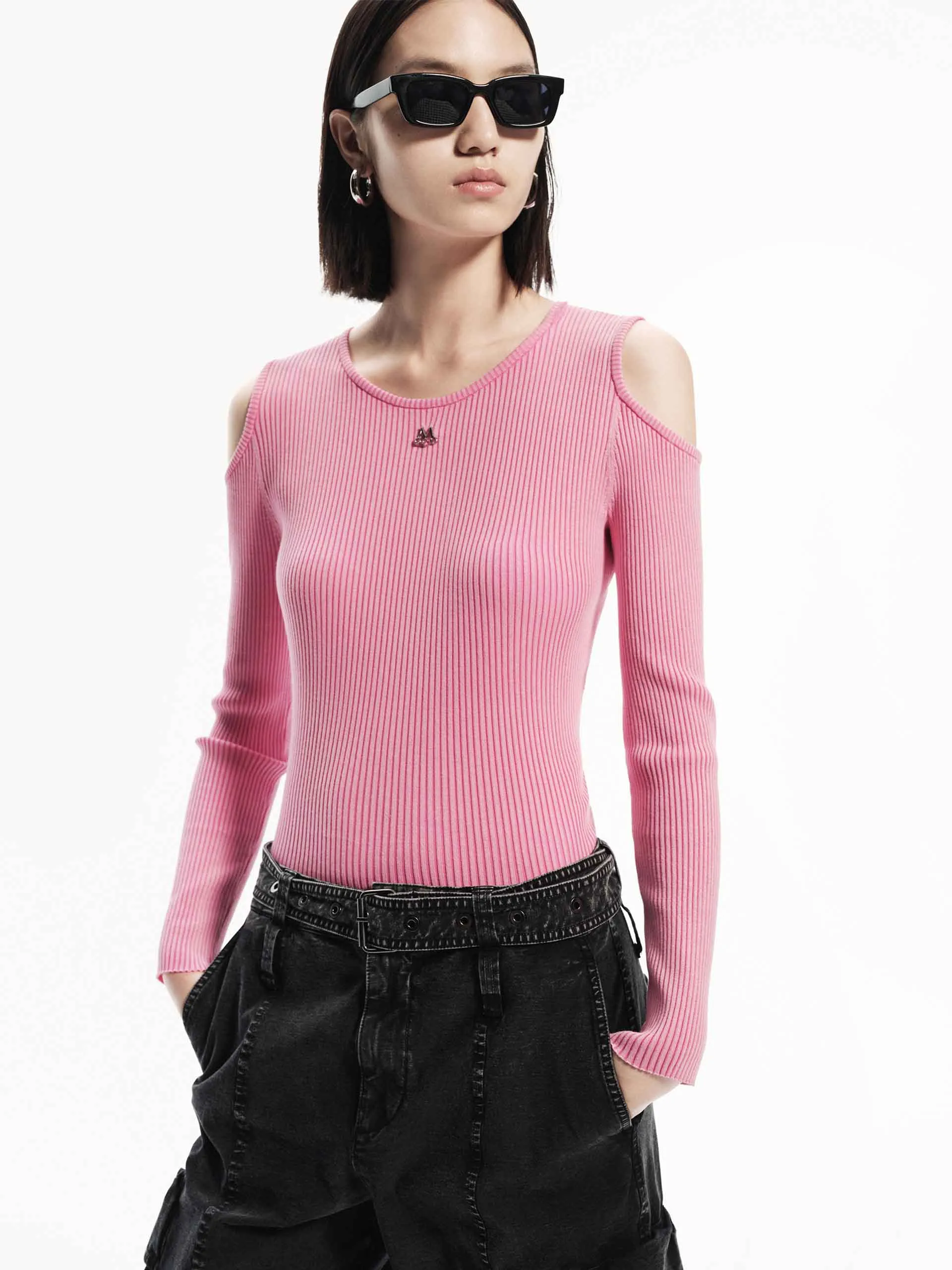 Cut Shoulder Knitted Sweater