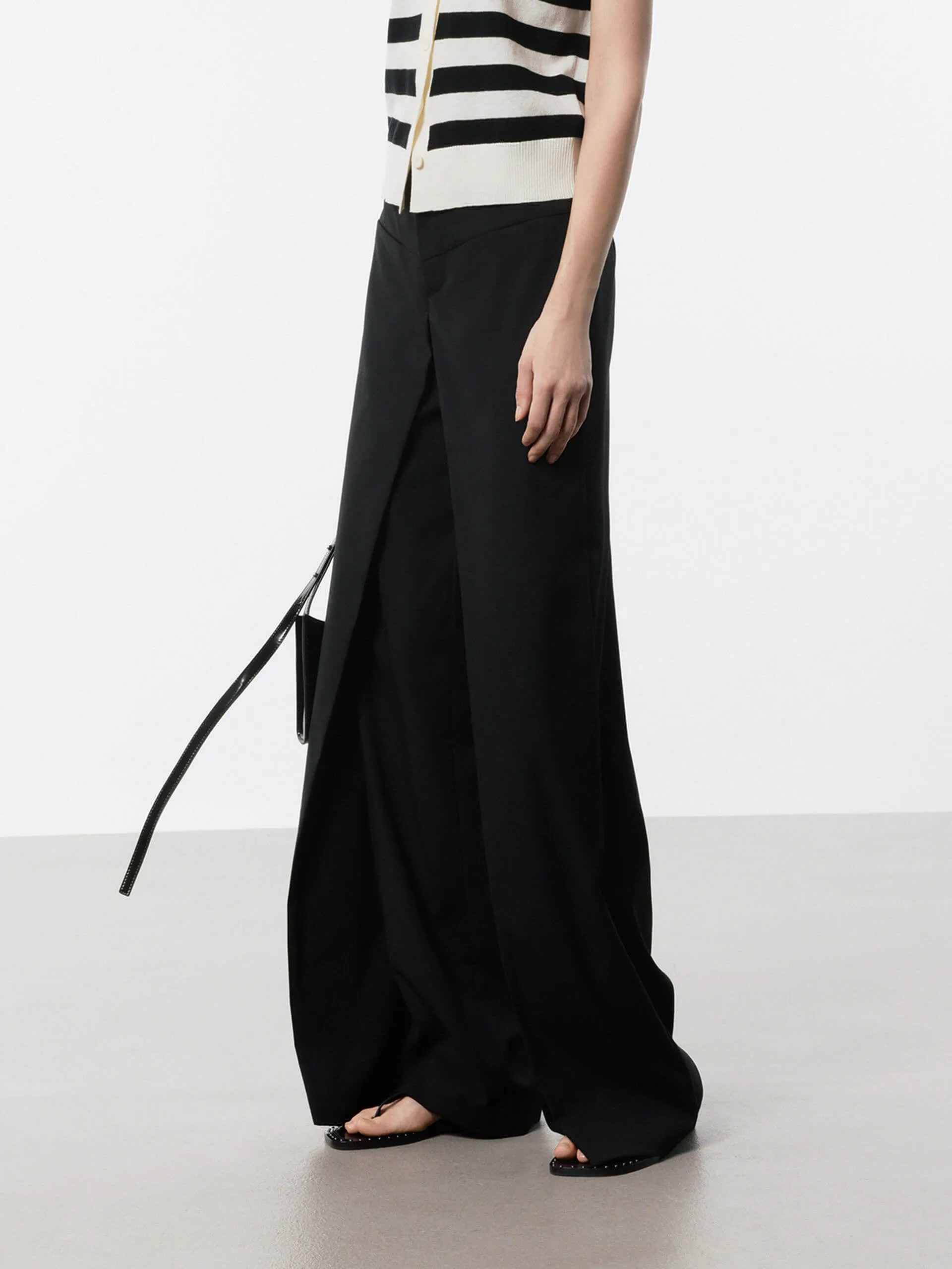 Front Pleated Straight Pants