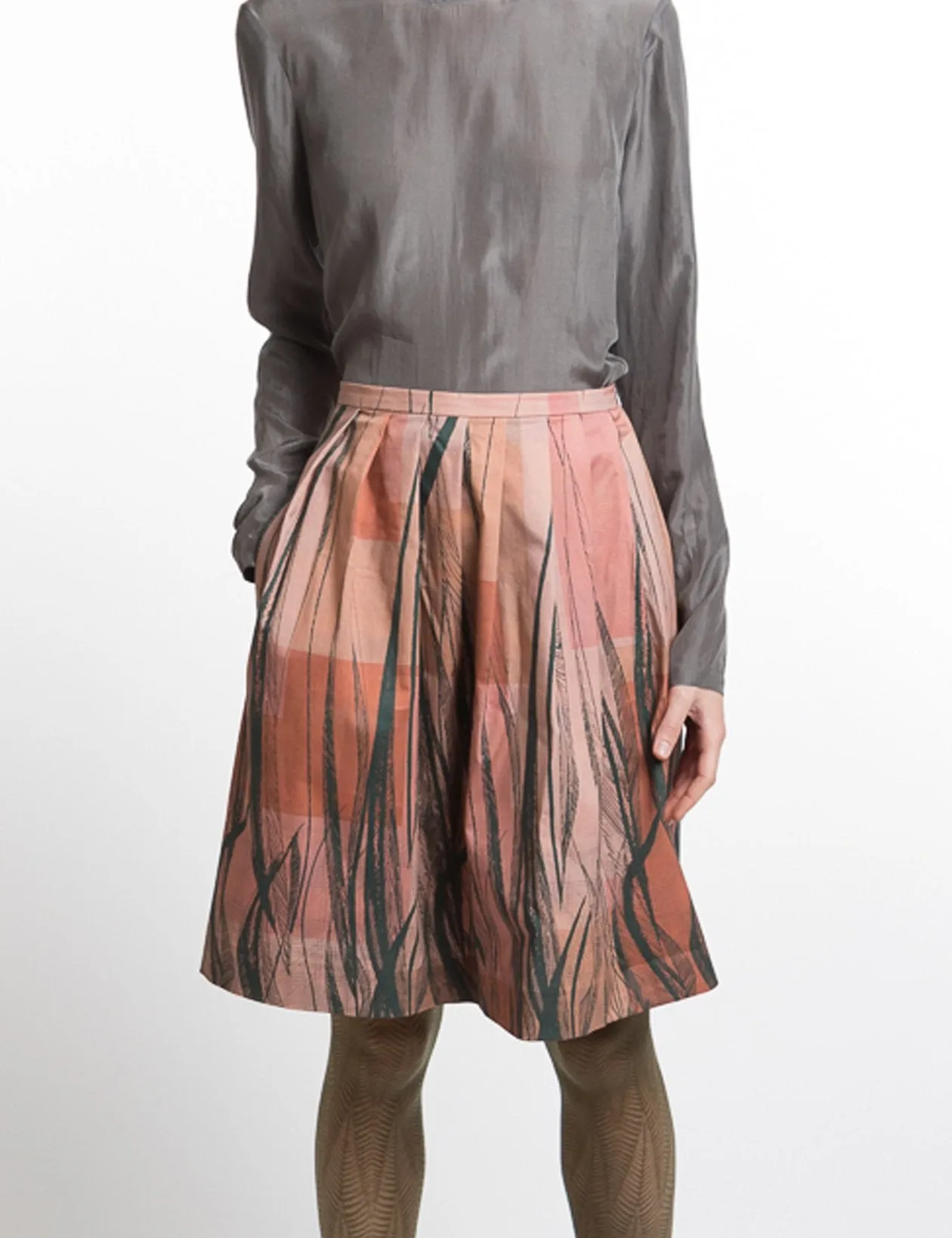 Pleated Skirt Feather Print