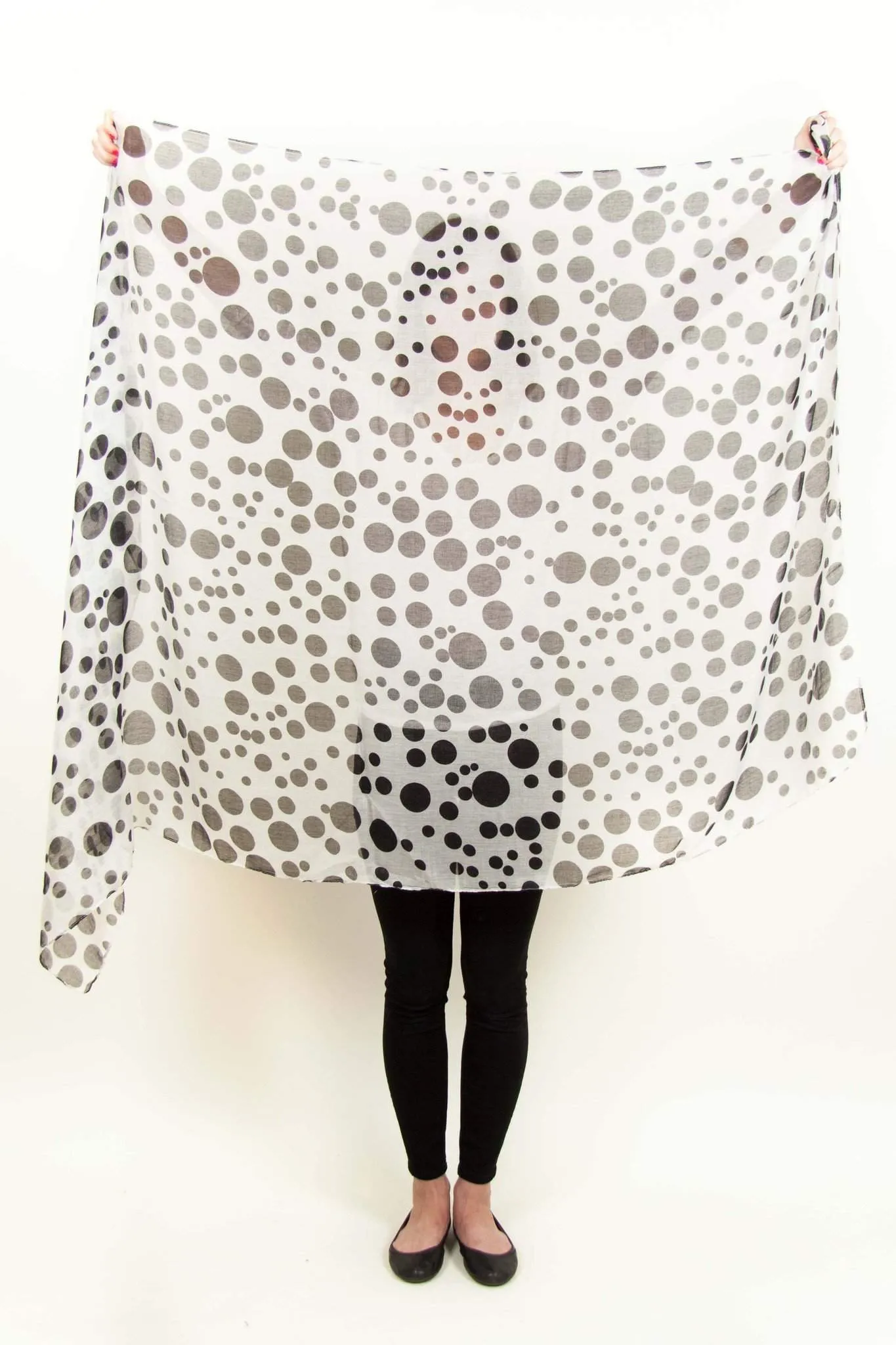 Scarf / White Black / Giant Polka Dot / Unisex