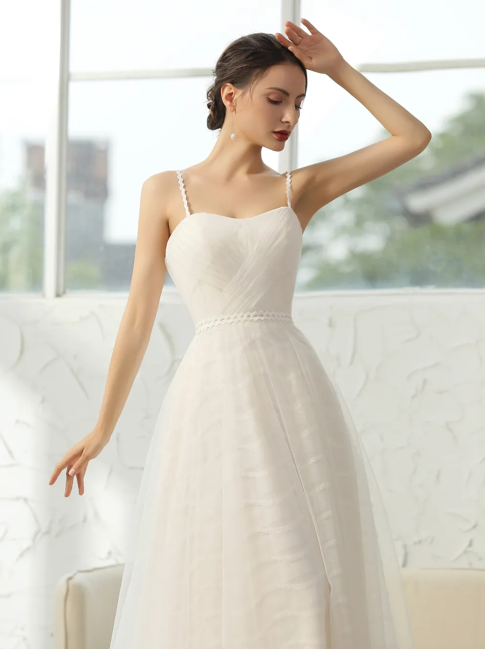 Simple Pleated A-line Wedding Dress With 3D Lace Underline