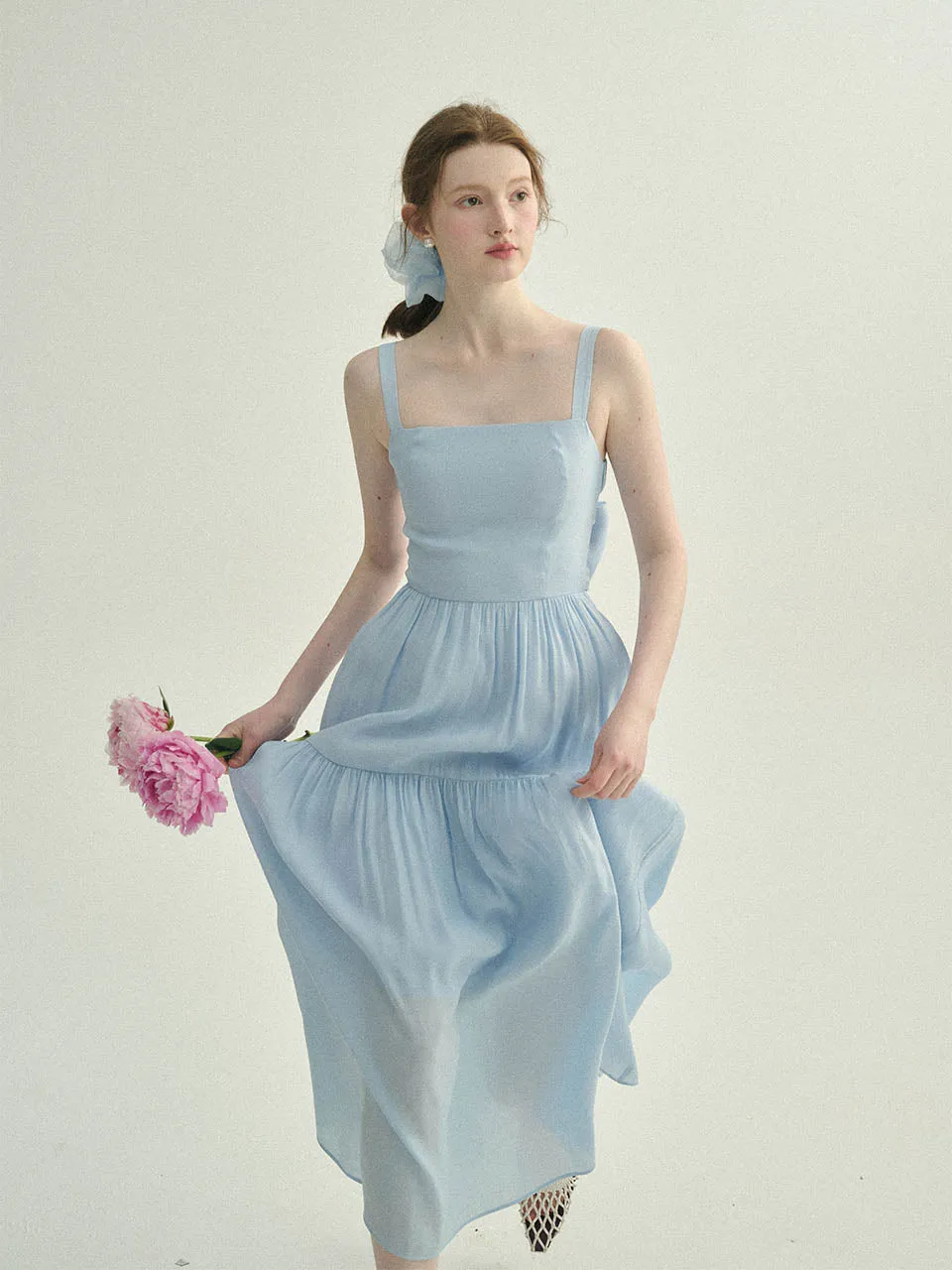 Sky back ribbon long dress