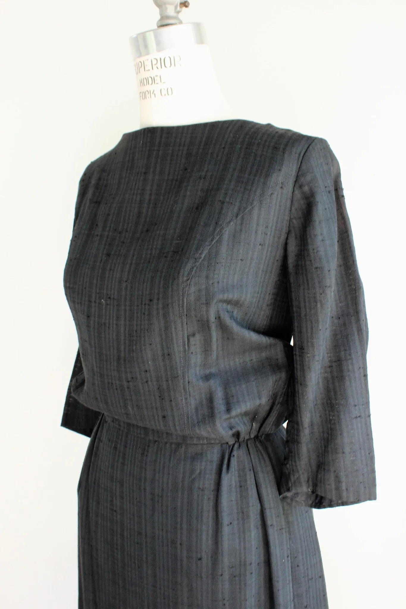 Vintage 1950s Wiggle Dress, Black Button Back